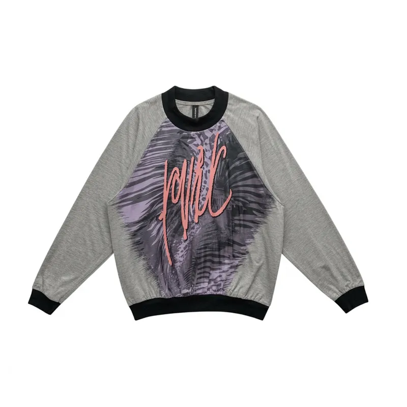 a-styled-clothing-against-a-white-backgr_r6fRZn9KVOGFG-1eWEcEGw_st7SbDxkQbmfGcrj4Qa1lg.png