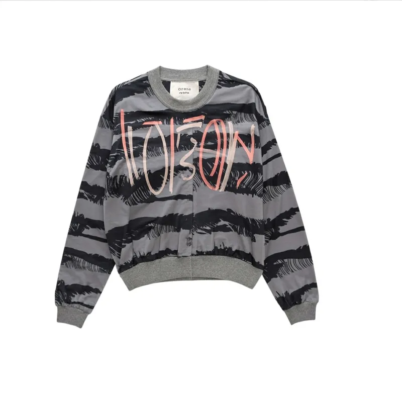 a-styled-clothing-against-a-white-backgr_ZeDzv744UbCiaM93UqW5FQ_TD5hoOA4RuKFMEuu2wdggw.png